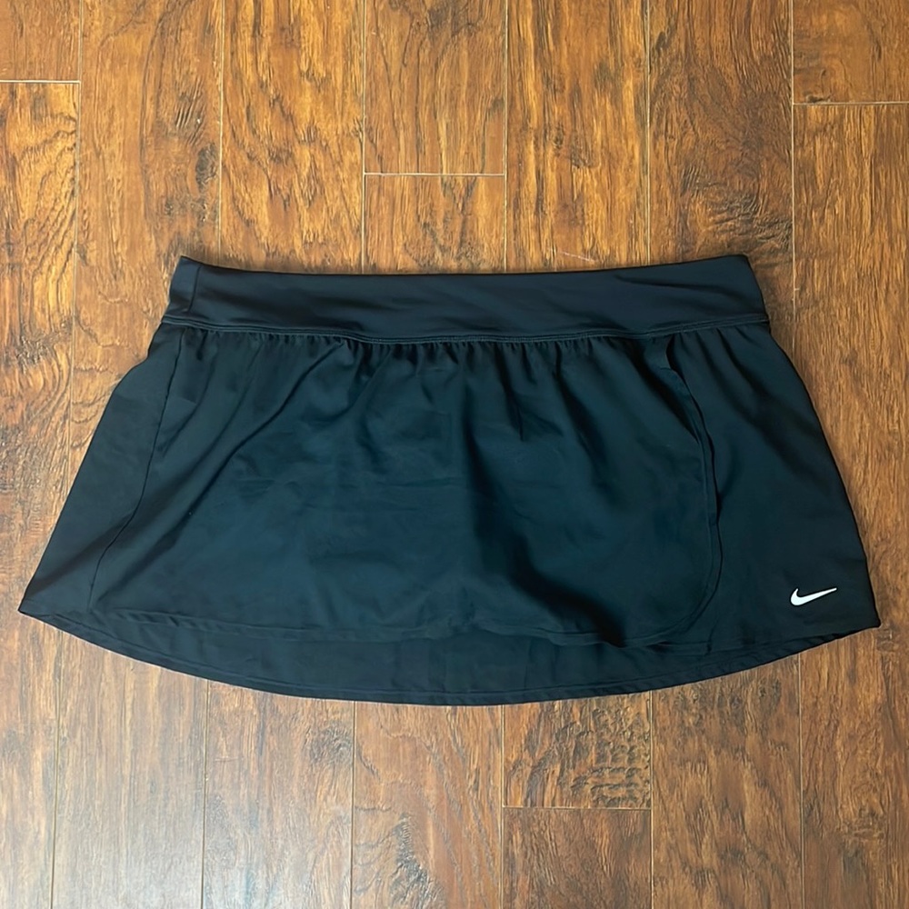 Nike black tennis skort size 2xl